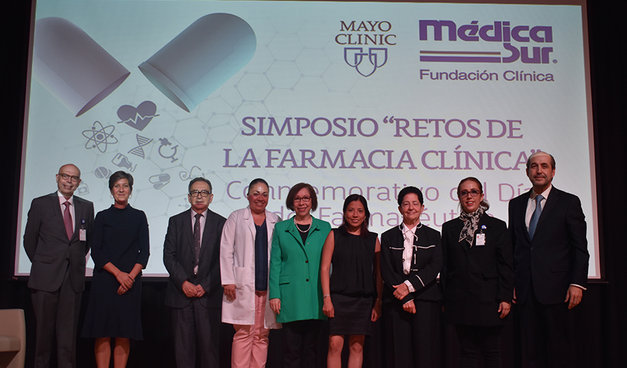 Simposio retos de la farmacia clínica